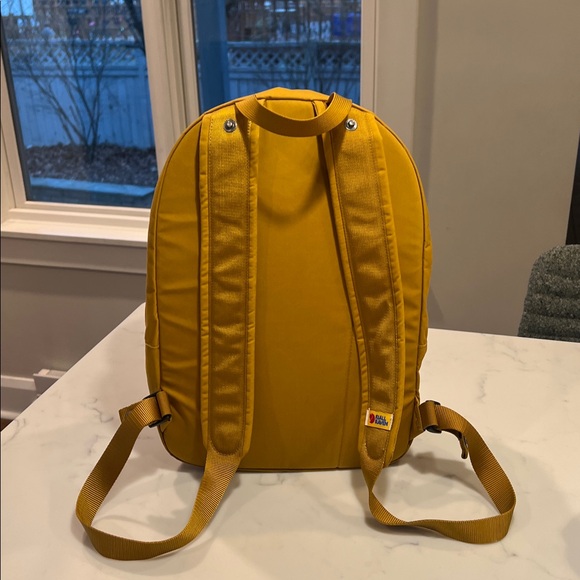 Fjallraven Vardag 25 Yellow - Picture 3 of 6